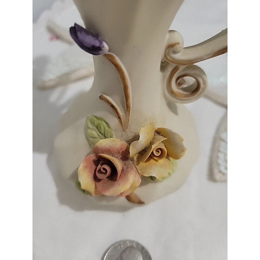 Vintage Capodimonte Neopolitan Porcelain Bud Vase With Applied Flowers & Handle